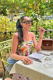 Foto di Raphaella Ferrari Pornostar 